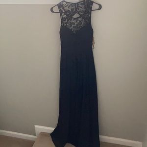 BOUTIQUE | BLACK FLOOR LENGTH GOWN | OPEN BACK